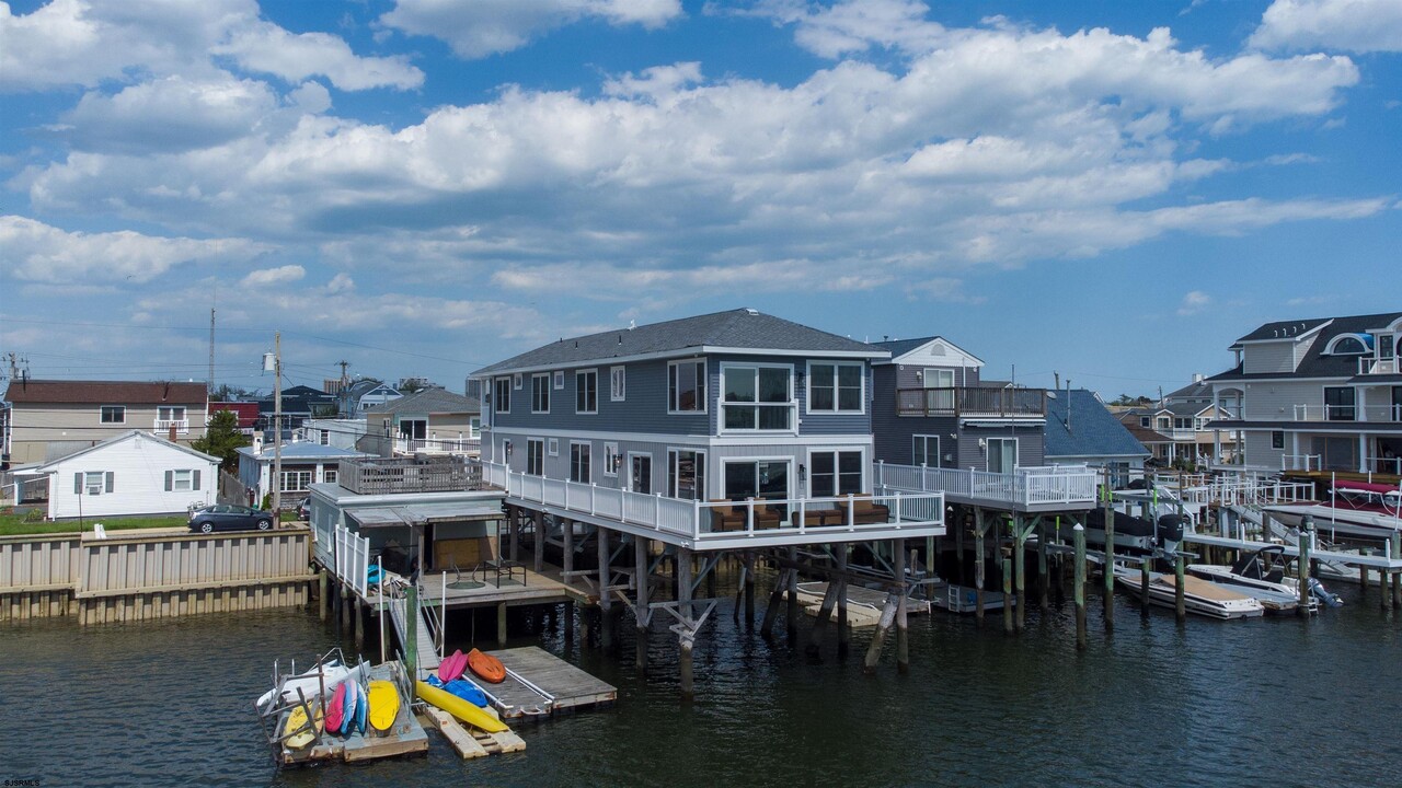 152 N Derby Ave in Ventnor City, NJ - Building Photo