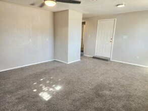 905 N Avenue K in Portales, NM - Building Photo - Building Photo