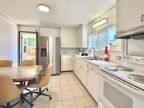 2070 Pakolu St in Wailuku, HI - Building Photo - Building Photo