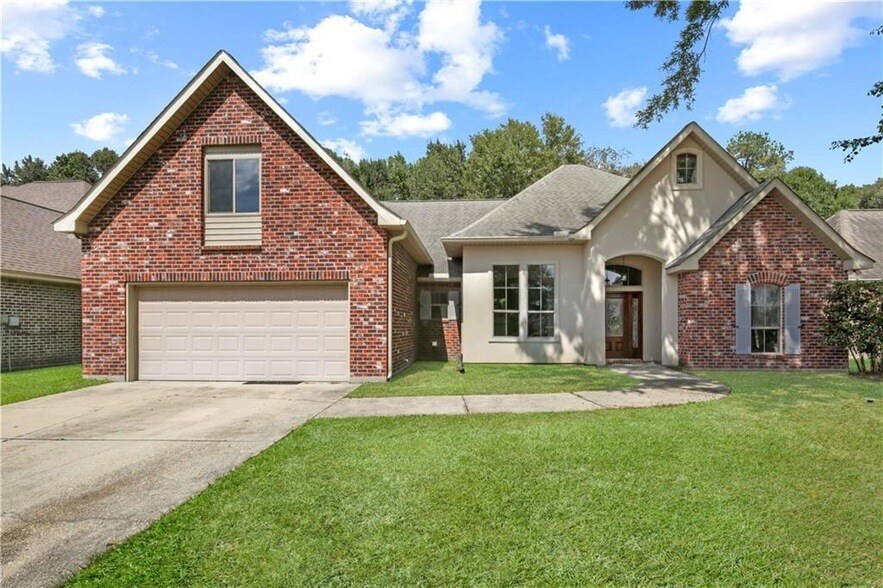 614 Bellingrath Ln in Slidell, LA - Building Photo