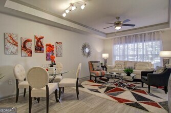 1970 Peachford Rd in Dunwoody, GA - Building Photo - Building Photo