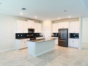 4912 Lotta Ct in St. Cloud, FL - Building Photo - Building Photo
