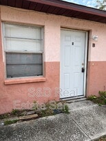 3015 Allred Dr in Auburndale, FL - Building Photo