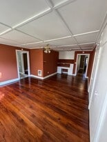 1313 Camp St in Hattiesburg, MS - Building Photo