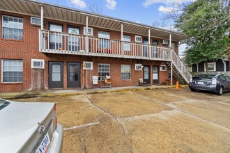 1129 Green St in Norfolk, VA - Foto de edificio - Building Photo