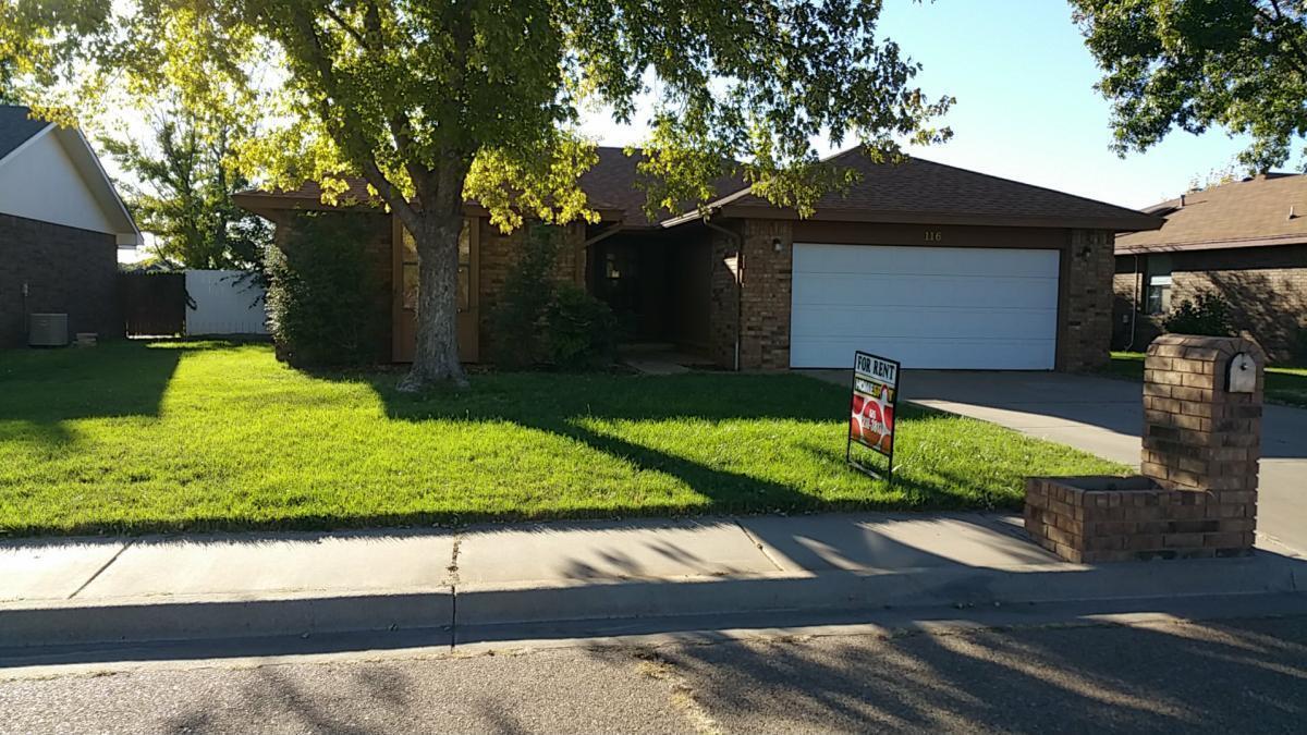 116 Wilmington Cir in Clovis, NM - Building Photo