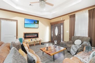 2521 Rd 3550 in Cleveland, TX - Building Photo - Building Photo