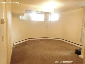 230 Fuller St in Boston, MA - Building Photo