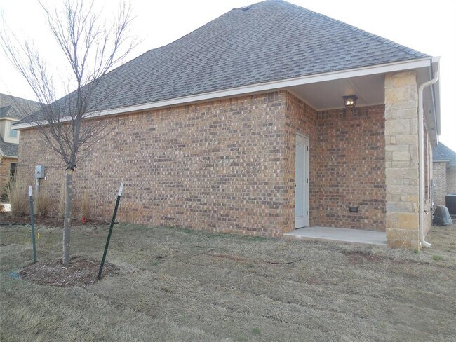 3404 Enclave Ln in Norman, OK - Building Photo - Building Photo