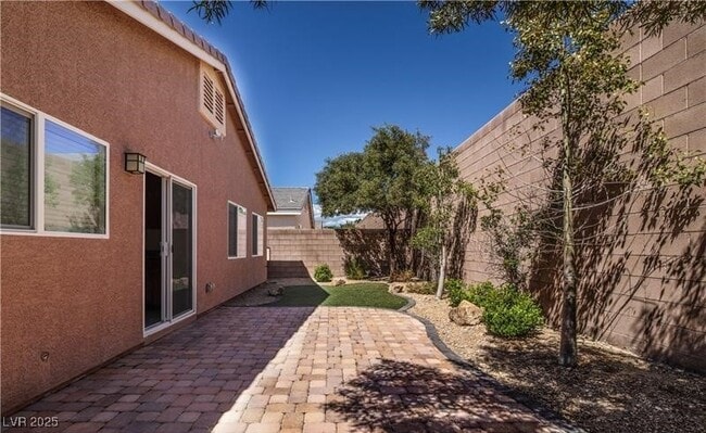property at 7926 Whitlocks Mill Ave