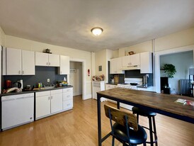 97 Kilsyth Rd, Unit 1 Apartamentos