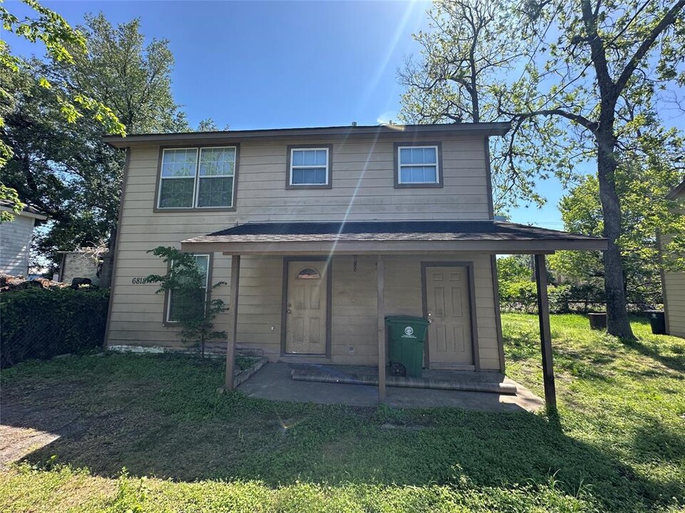 6818 Avenue C in Houston, TX - Building Photo