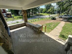 2958 Lockridge Ave in Kansas City, MO - Building Photo - Building Photo