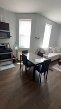 822 N Lawndale Ave in Chicago, IL - Building Photo - Building Photo