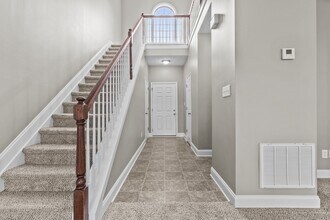 588 Lanarkshire Pl in Lexington, KY - Building Photo - Building Photo