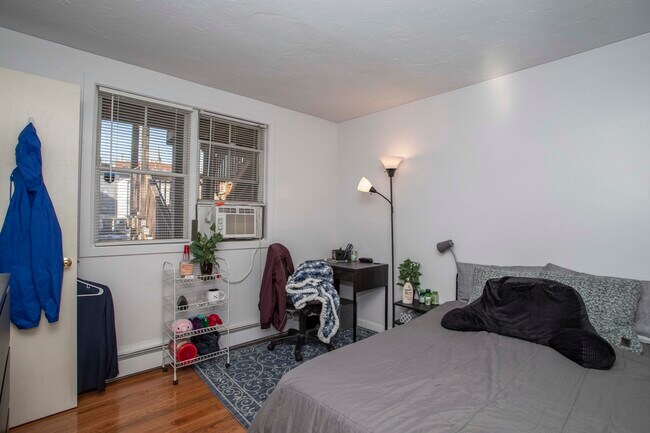 1 Terrace St, Unit A in Boston, MA - Building Photo - Building Photo