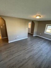 203 S Division St in Seymour, MO - Building Photo - Building Photo