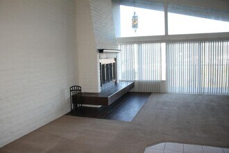 31346 Club Vista Ln in Bonsall, CA - Building Photo - Building Photo