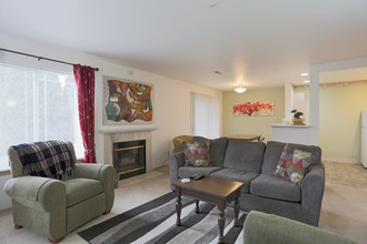 Welcome to Maple Ridge Apartments in Vanco... in Vancouver, WA - Foto de edificio - Interior Photo