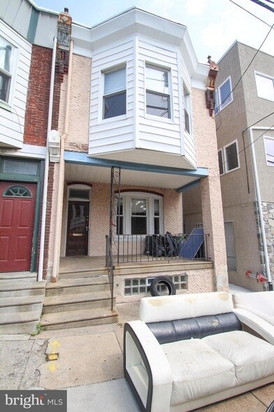 property at 5269 Ridge Ave