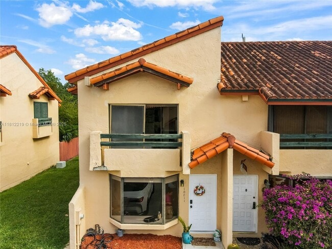 property at 10011 SW 77th Ct