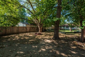 921 S Royal Rd in Wichita, KS - Building Photo - Building Photo