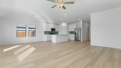 510 Yellowstar Ln in Lavon, TX - Foto de edificio - Building Photo