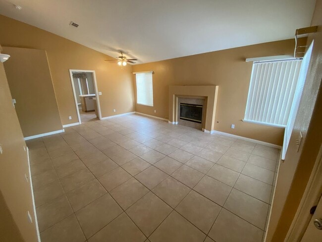 1837 Winners Cup Dr in Las Vegas, NV - Building Photo - Building Photo
