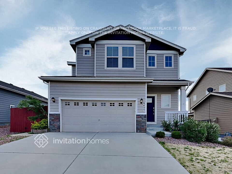 9455 Brisco Ct in Fountain, CO - Building Photo