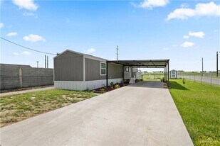 20 Felicidad Ave in Donna, TX - Building Photo