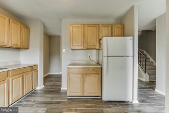 7301 Larrup Ct in Alexandria, VA - Building Photo - Building Photo