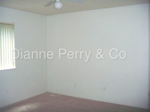 522 S Kerr Ave-Unit -APT 81 in Wilmington, NC - Building Photo - Building Photo