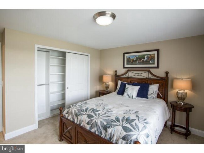 1015 Andrew Dr in West Chester, PA - Building Photo - Building Photo