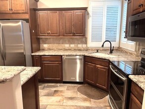 14156 Shadow Bay Dr in Willis, TX - Building Photo - Building Photo
