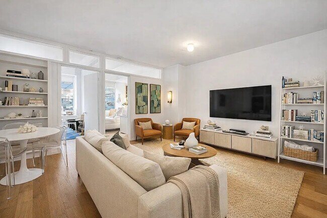 50 Murray St, Unit 534 in New York, NY - Foto de edificio - Building Photo