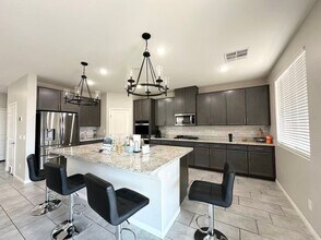 9238 Bluemist Falls St in Las Vegas, NV - Building Photo - Building Photo