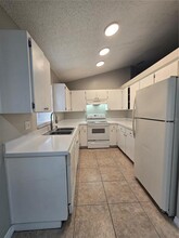 12109 Clearbrook Ct in Riverview, FL - Building Photo - Building Photo