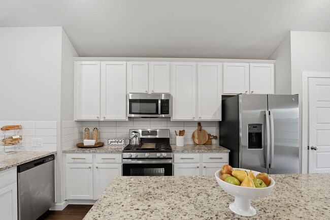 property at 3318 Trl Vw Dr