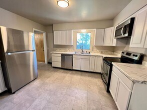 2516 Selvig Ln in Billings, MT - Building Photo - Building Photo