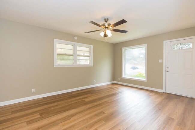 1600 Georgia Dr in Jonesboro, AR - Building Photo - Building Photo