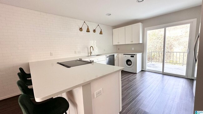 3421 Sandner Ct in Homewood, AL - Building Photo - Building Photo