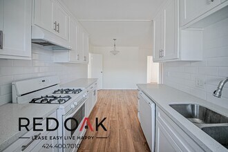 642 Hayworth Ave in Los Angeles, CA - Building Photo - Building Photo