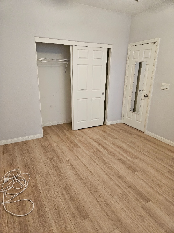 7204 Mountain Den Ave in Las Vegas, NV - Building Photo - Building Photo