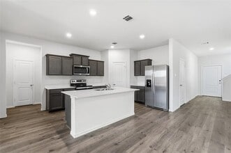 805 Trough St in Royse City, TX - Building Photo - Building Photo