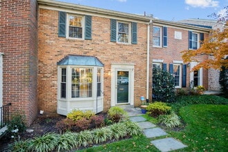 10533 Assembly Dr in Fairfax, VA - Building Photo - Building Photo