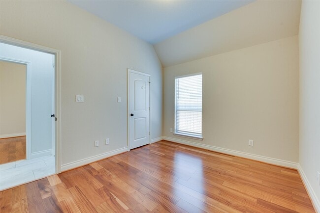 18106 Nisbet Crossing