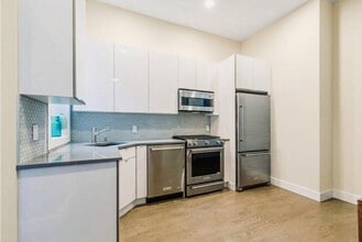 2614 Palisade Ave in Weehawken, NJ - Building Photo - Building Photo