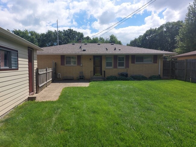 3218 Wheelock Dr in Racine, WI - Building Photo - Building Photo