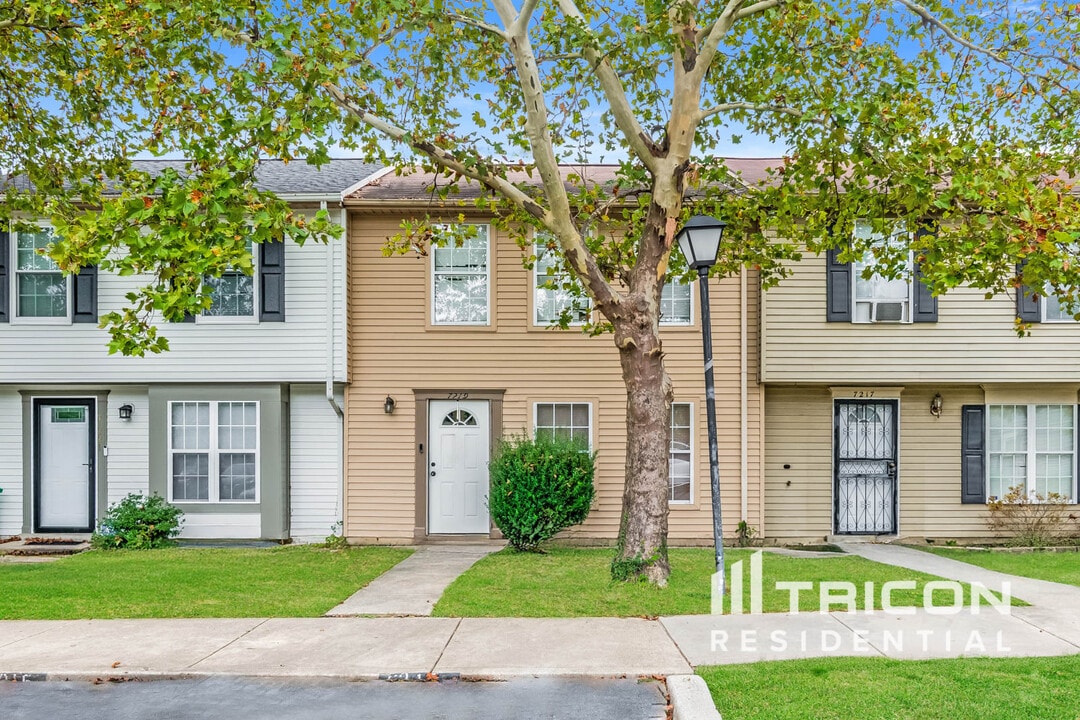 7219 Branchwood Pl in Clinton, MD - Building Photo