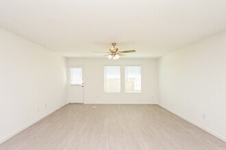 2236 Crested Saguaro St in Fort Worth, TX - Building Photo - Building Photo